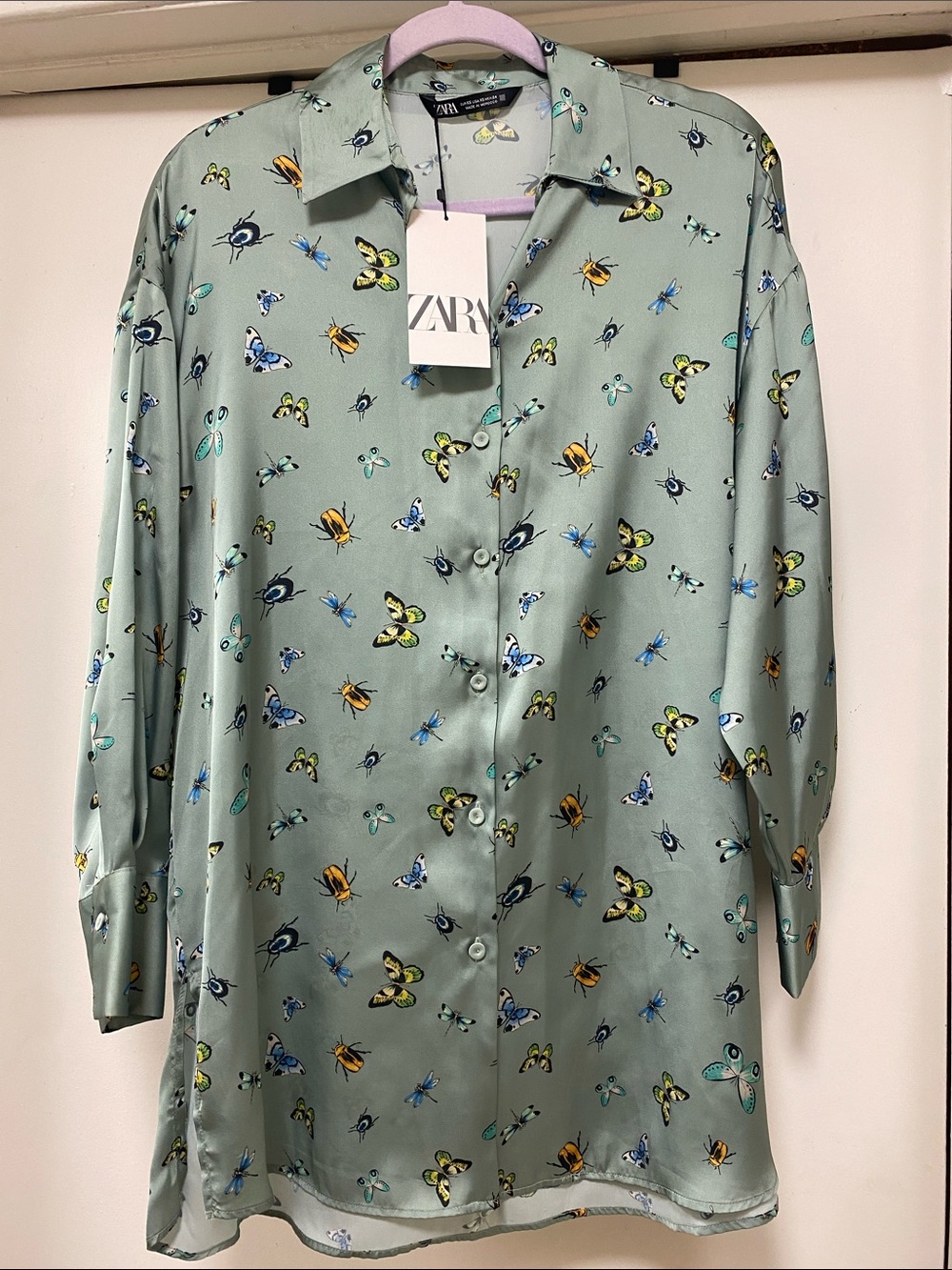 Zara Mint Satin Button-Down Shirt with Multicolor Butterfly Print